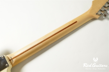 ST-STD - Vintage White